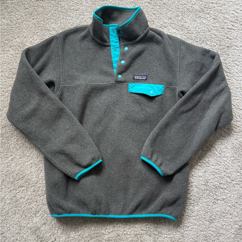 Patagonia Gray & Blue Synchilla Fleece